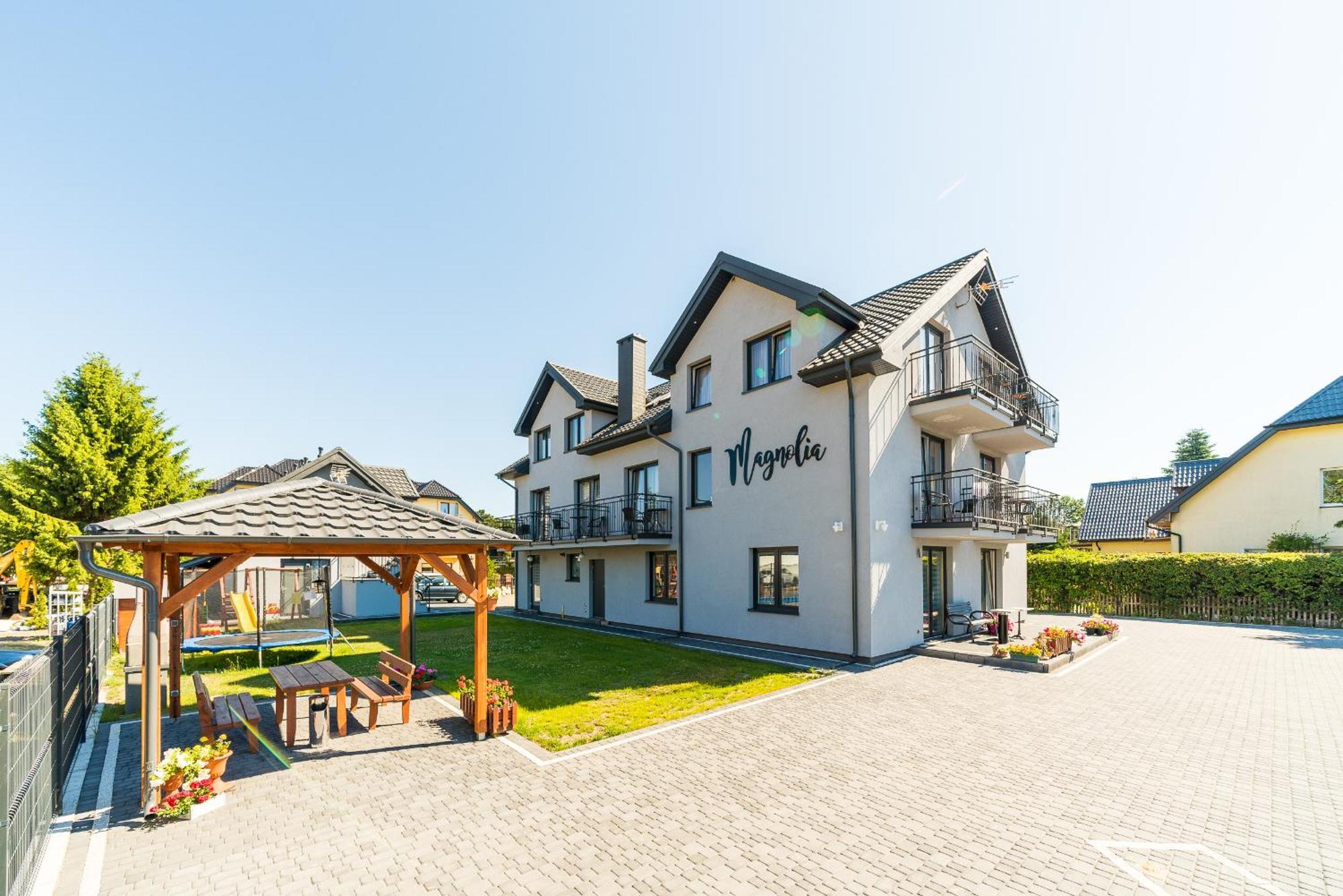 Magnolia Pokoje I Apartamenty Dębki Exterior foto