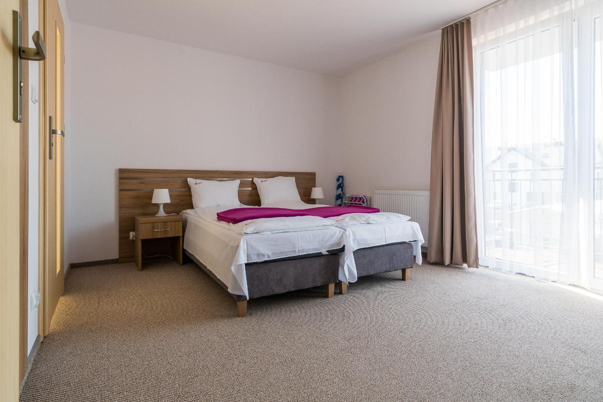 Magnolia Pokoje I Apartamenty Dębki Exterior foto