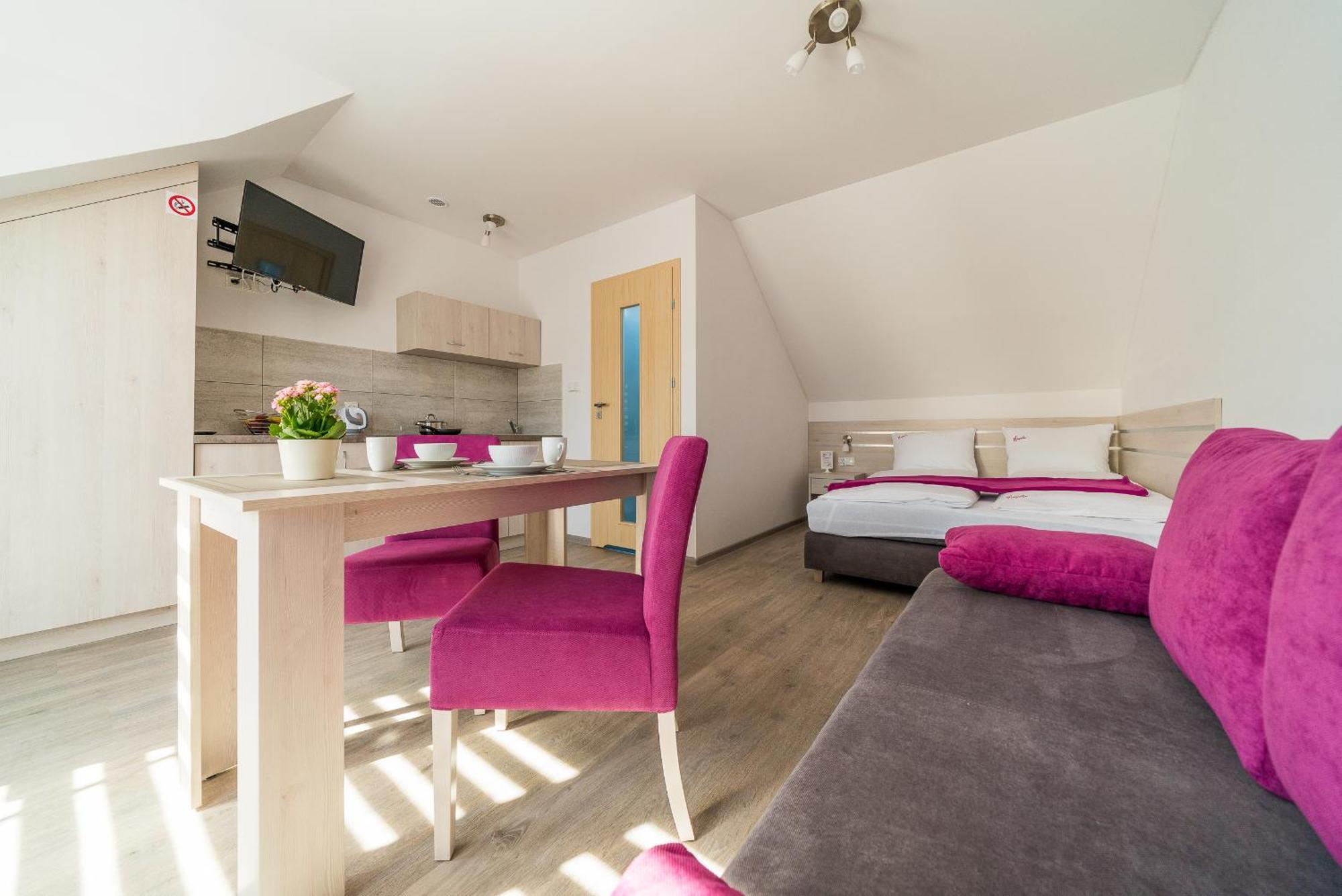 Magnolia Pokoje I Apartamenty Dębki Exterior foto