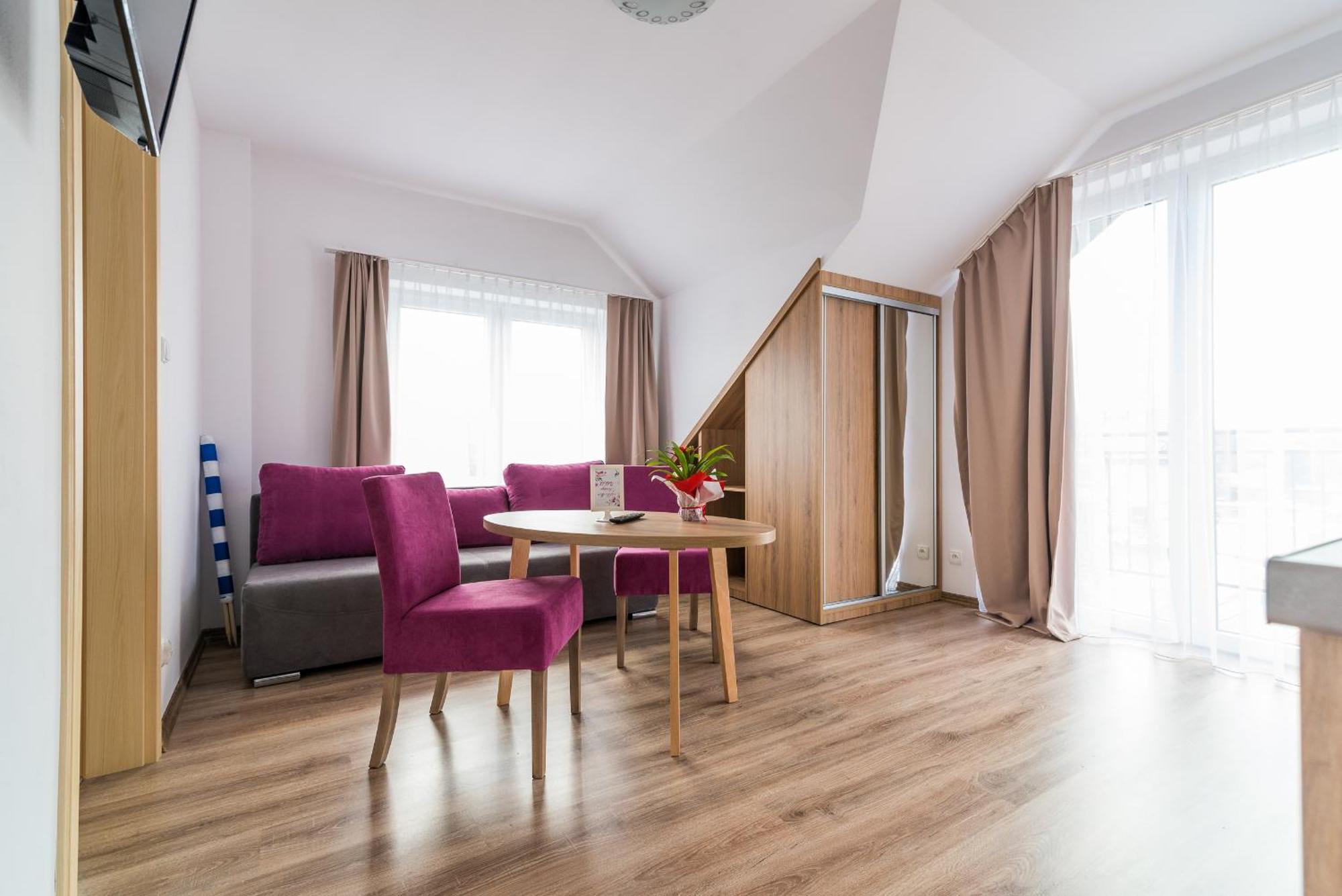 Magnolia Pokoje I Apartamenty Dębki Exterior foto